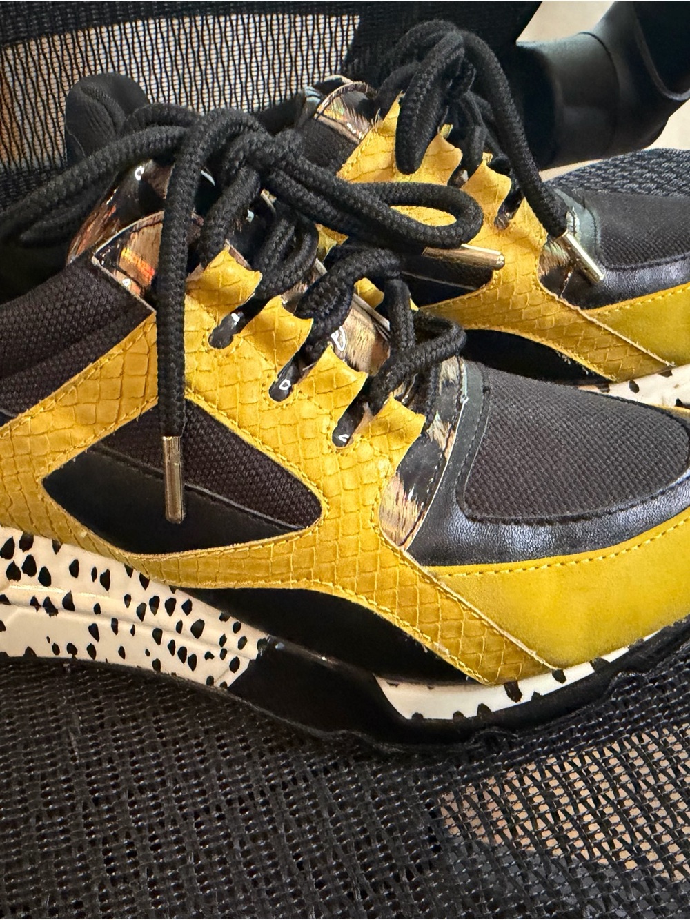 Steve Madden Gold and Black Women's Mixed-Material Sneakers